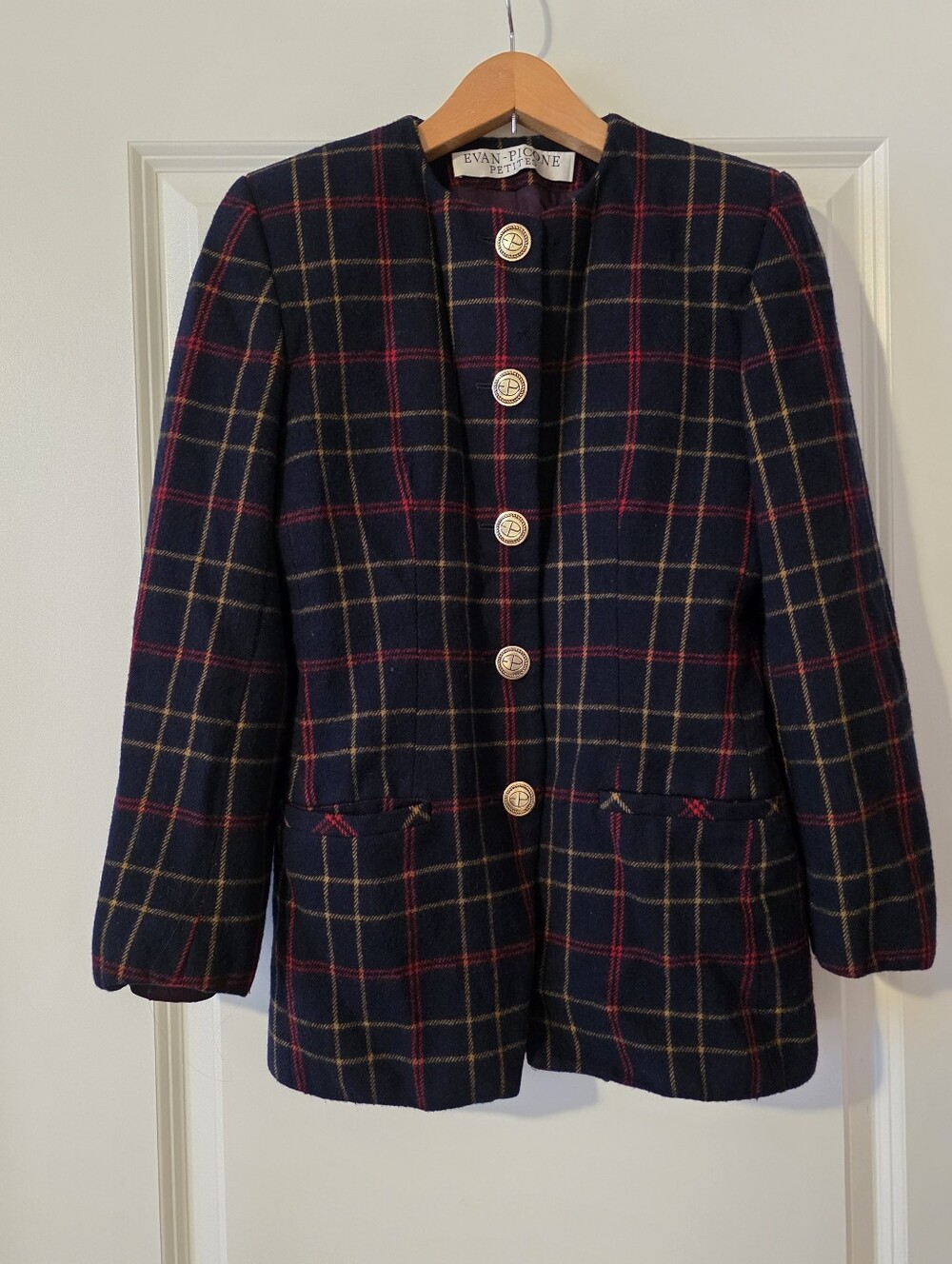 Vintage Evan Picone 100% Wool Blazer Union Made Crest Buttons Navy Plaid Preppy